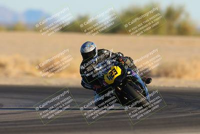 media/Dec-07-2024-CVMA (Sat) [[21c5f1ef85]]/Race 13-Amateur Supersport Middleweight/